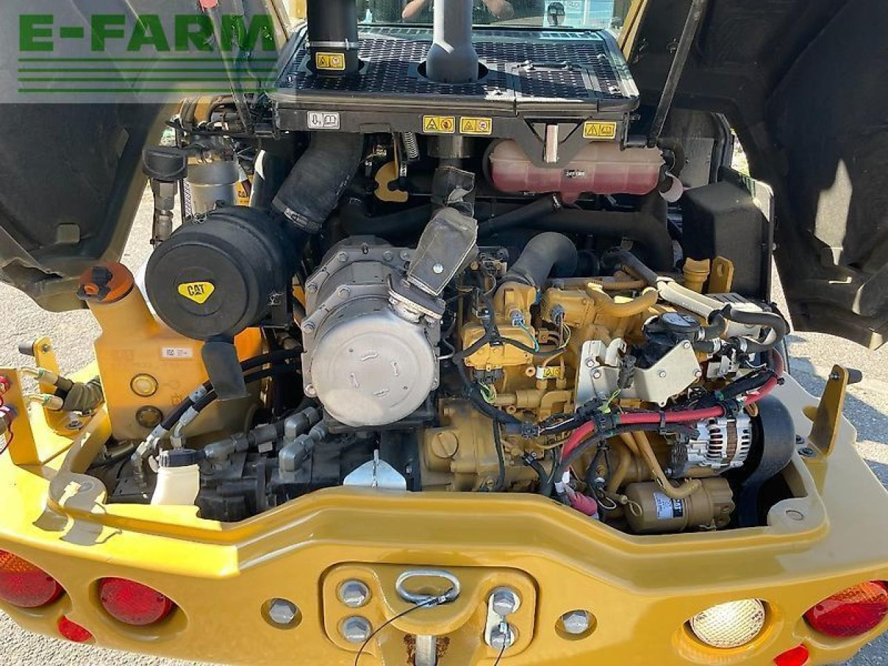 Miniexcavadora Caterpillar 907m: foto 9