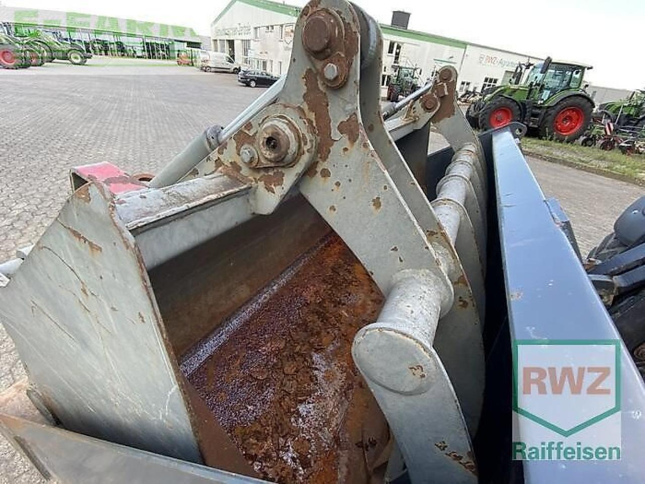 Caterpillar th 407c kompaktlad - Manipulador telescópico: foto 5 Caterpillar th 407c kompaktlad - Manipulador telescópico: foto 5