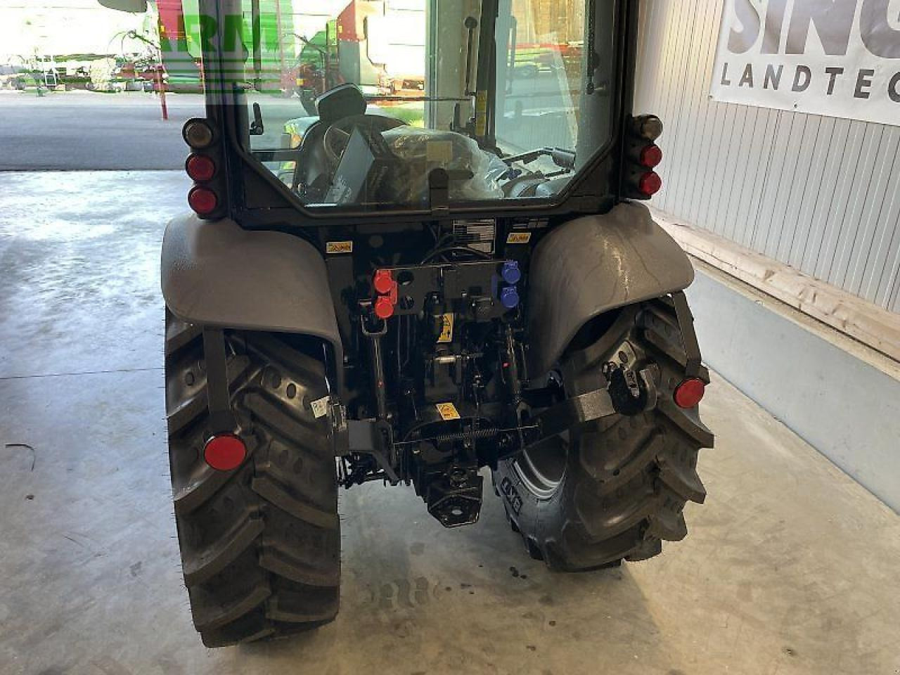 Deutz-Fahr 3060 - Tractor: foto 4 Deutz-Fahr 3060 - Tractor: foto 4