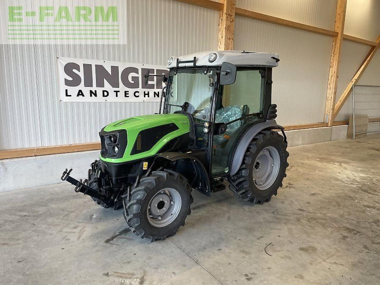 Deutz-Fahr 3060 - Tractor: foto 1 Deutz-Fahr 3060 - Tractor: foto 1