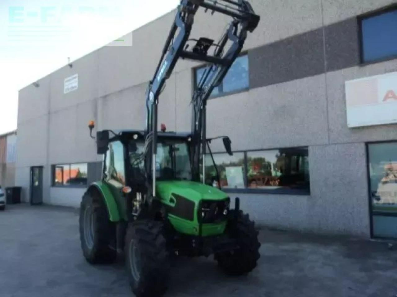 Deutz-Fahr 5080d kl + stoll - Tractor: foto 2 Deutz-Fahr 5080d kl + stoll - Tractor: foto 2