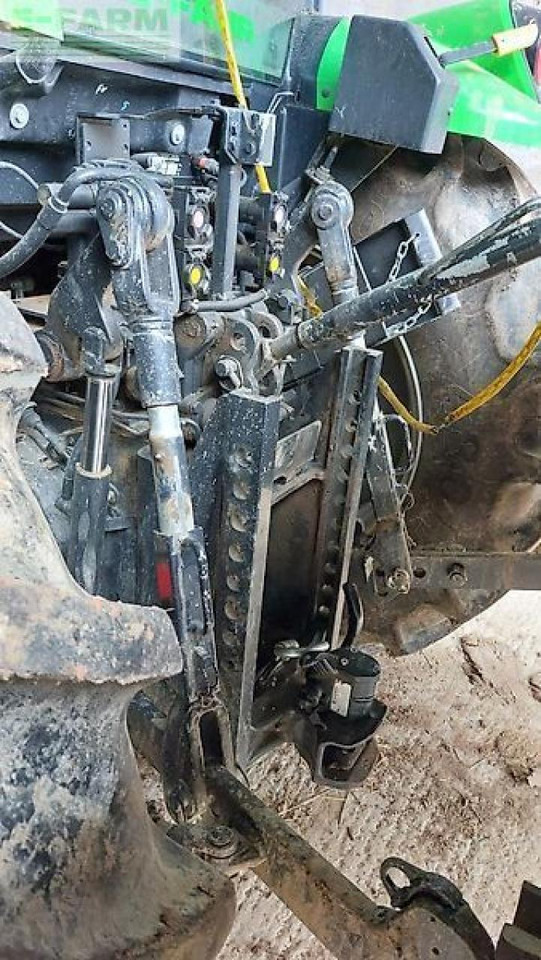 Deutz-Fahr 5105.4 g - Tractor: foto 2 Deutz-Fahr 5105.4 g - Tractor: foto 2