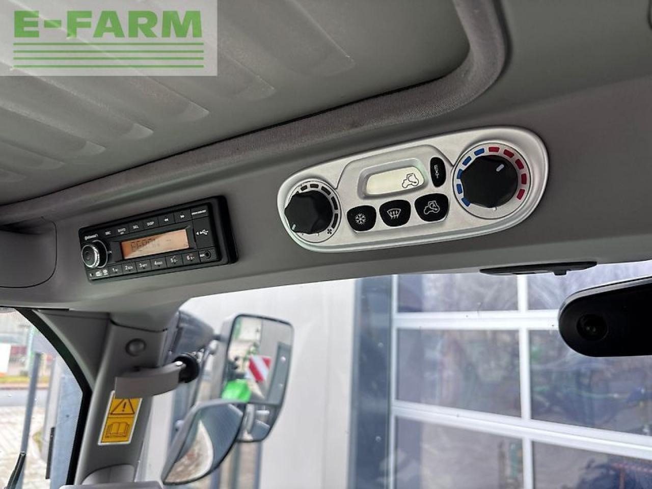 Tractor Deutz-Fahr 6185 ttv TTV: foto 15 Tractor Deutz-Fahr 6185 ttv TTV: foto 15