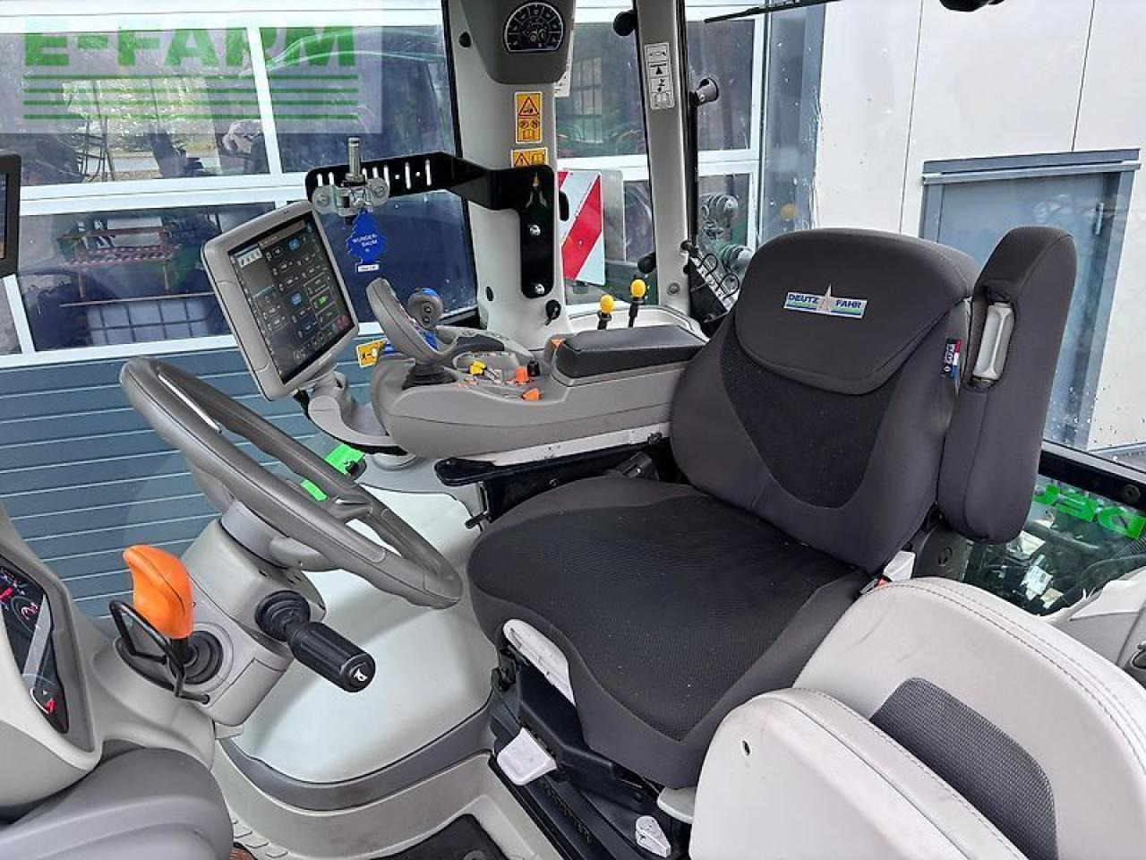 Tractor Deutz-Fahr 6185 ttv TTV: foto 18 Tractor Deutz-Fahr 6185 ttv TTV: foto 18