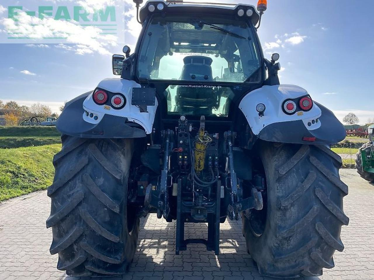 Deutz-Fahr 6215 agrotron ttv - Tractor: foto 4 Deutz-Fahr 6215 agrotron ttv - Tractor: foto 4