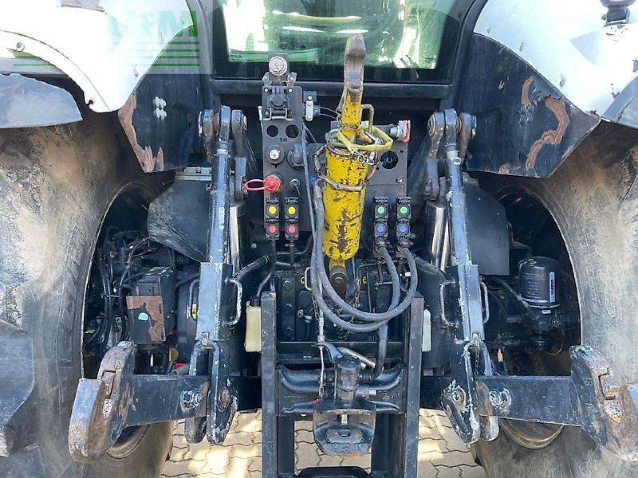 Deutz-Fahr 6215 agrotron ttv - Tractor: foto 5 Deutz-Fahr 6215 agrotron ttv - Tractor: foto 5