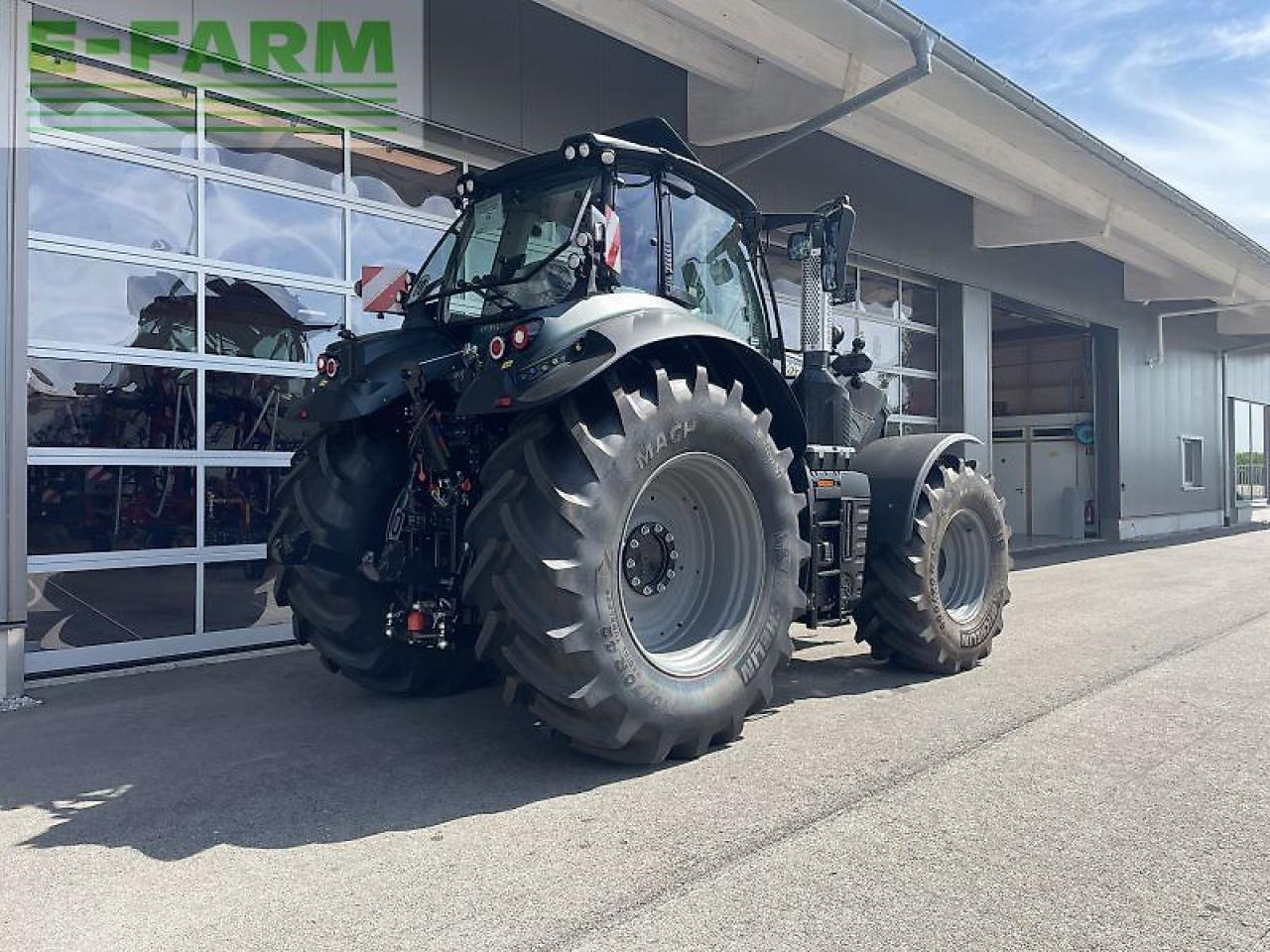 Deutz-Fahr 8280 agrotron ttv warrior - Tractor: foto 5 Deutz-Fahr 8280 agrotron ttv warrior - Tractor: foto 5