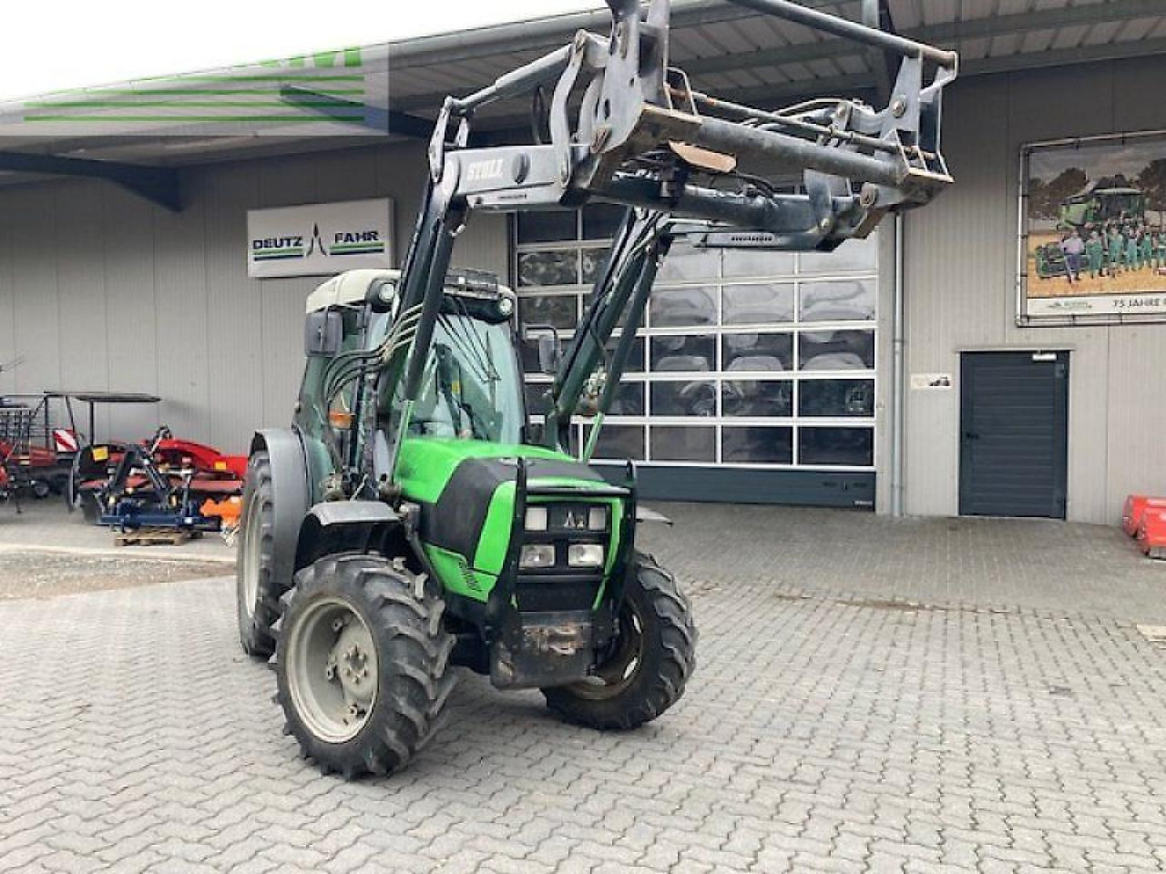 Deutz-Fahr agroplus f 430 gs - Tractor: foto 2 Deutz-Fahr agroplus f 430 gs - Tractor: foto 2