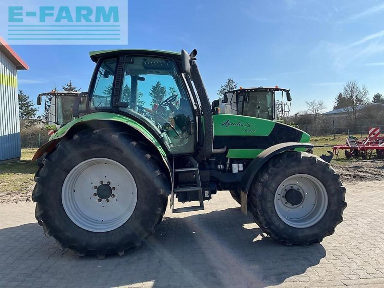 Deutz-Fahr agrotron 165.7 - Tractor: foto 4 Deutz-Fahr agrotron 165.7 - Tractor: foto 4