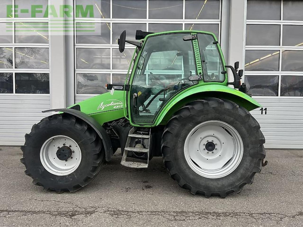 Deutz-Fahr agrotron 85 - Tractor: foto 1 Deutz-Fahr agrotron 85 - Tractor: foto 1