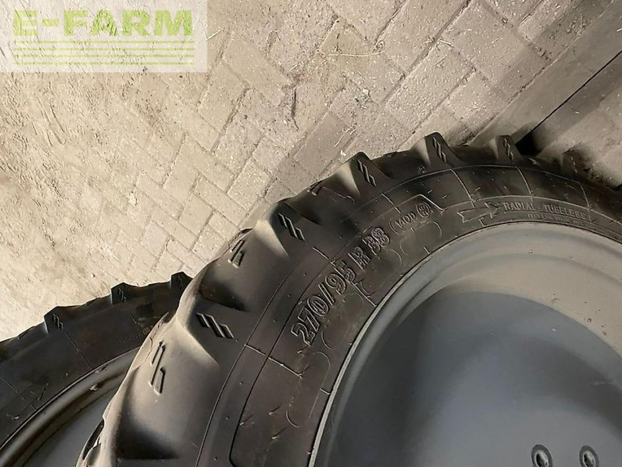 Tractor Deutz-Fahr deutz agrotron ttv430 met brede wielen: foto 8