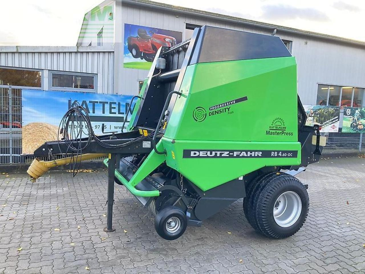 Deutz-Fahr rb 4.60 oc 14 - Empacadora de pacas cuadradas: foto 1 Deutz-Fahr rb 4.60 oc 14 - Empacadora de pacas cuadradas: foto 1