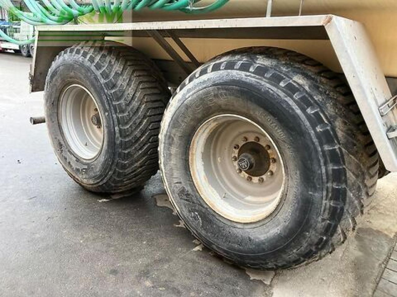 Cuba de purín Eisele fw 240/160 mit vogelsang 12m schleppschlauch: foto 12 Cuba de purín Eisele fw 240/160 mit vogelsang 12m schleppschlauch: foto 12