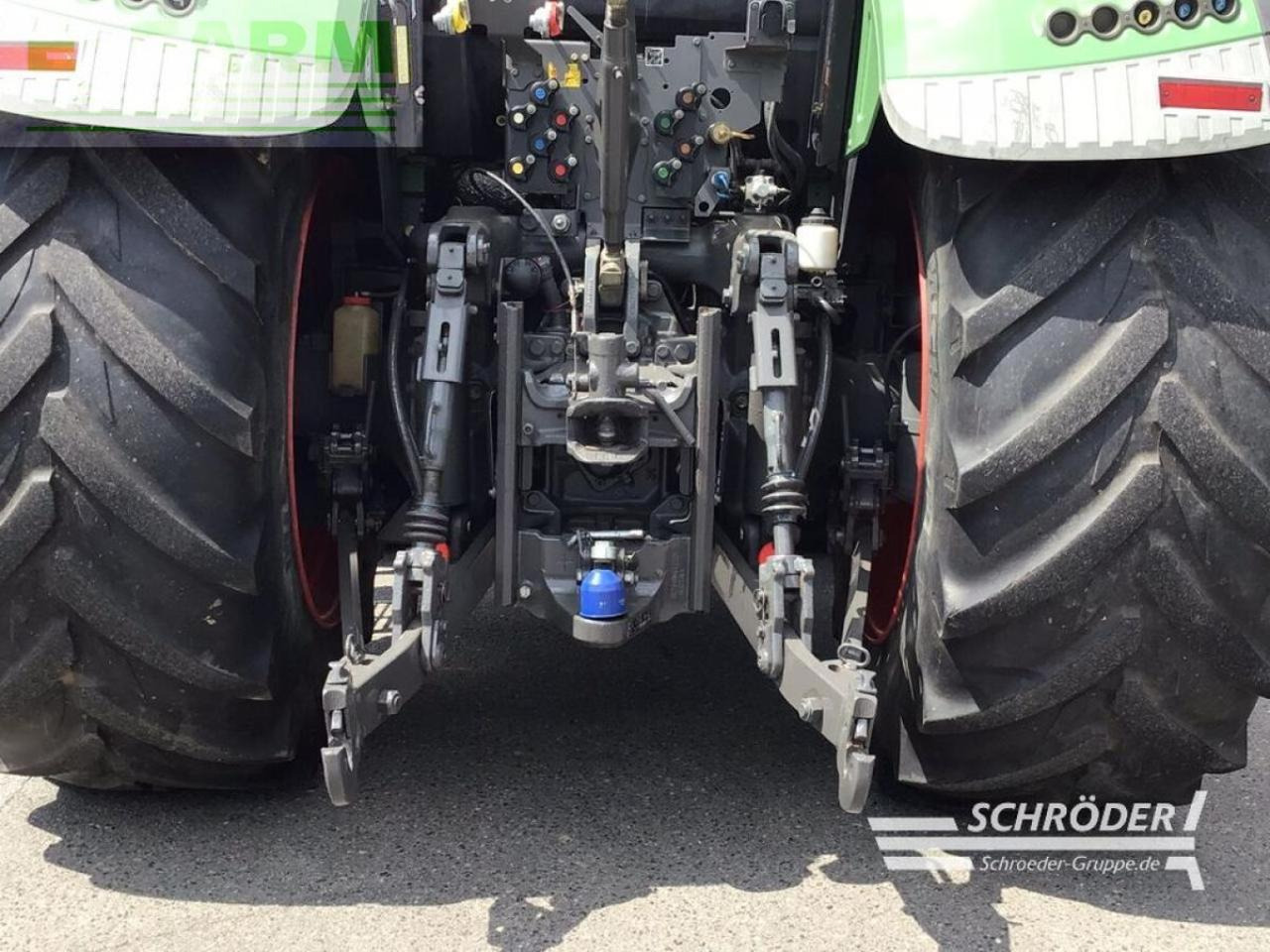 Fendt 718 vario scr profi Profi - Tractor: foto 5 Fendt 718 vario scr profi Profi - Tractor: foto 5