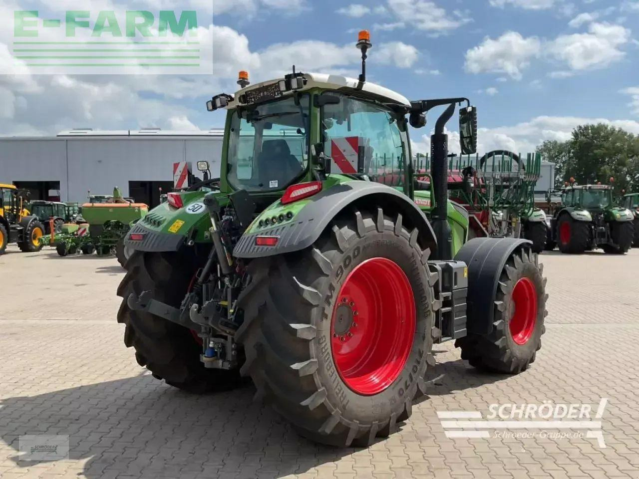 Fendt 720 vario gen7 power plus PowerPlus - Tractor: foto 3 Fendt 720 vario gen7 power plus PowerPlus - Tractor: foto 3