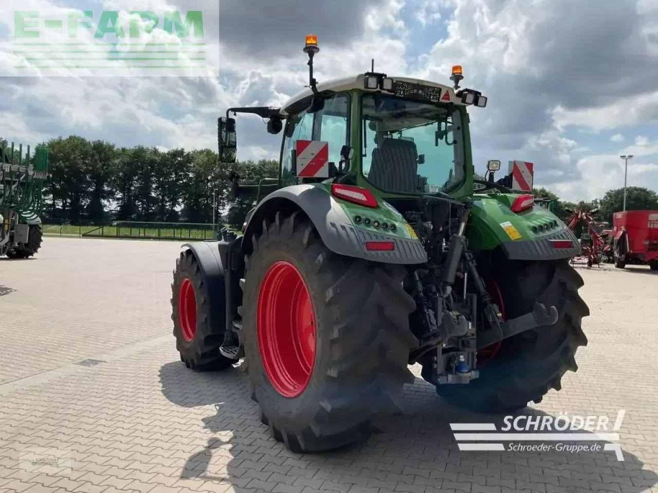 Fendt 720 vario gen7 power plus PowerPlus - Tractor: foto 4 Fendt 720 vario gen7 power plus PowerPlus - Tractor: foto 4