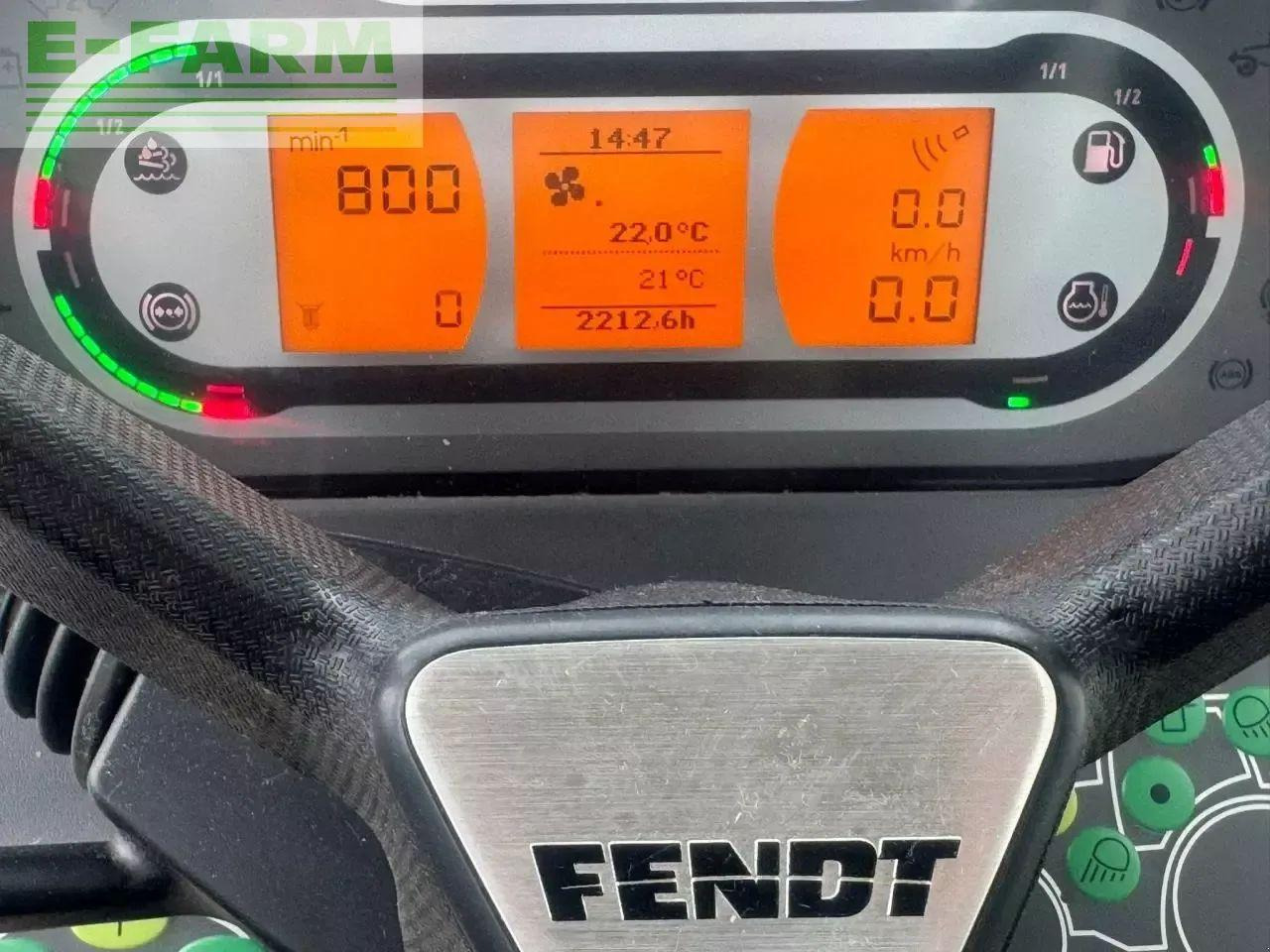 Tractor Fendt 724: foto 6