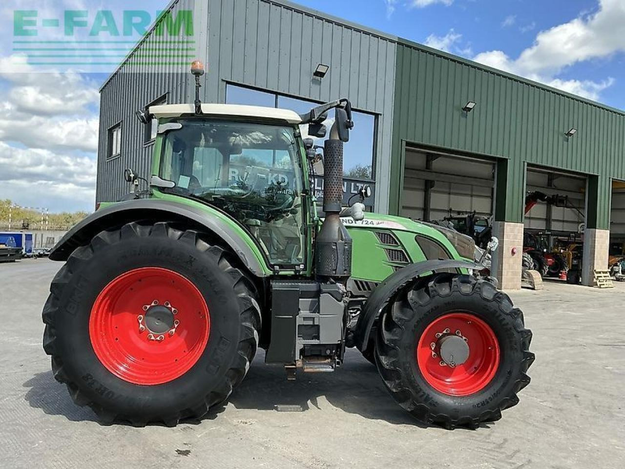 Fendt 724 profi plus tractor (st23092) - Tractor: foto 1 Fendt 724 profi plus tractor (st23092) - Tractor: foto 1
