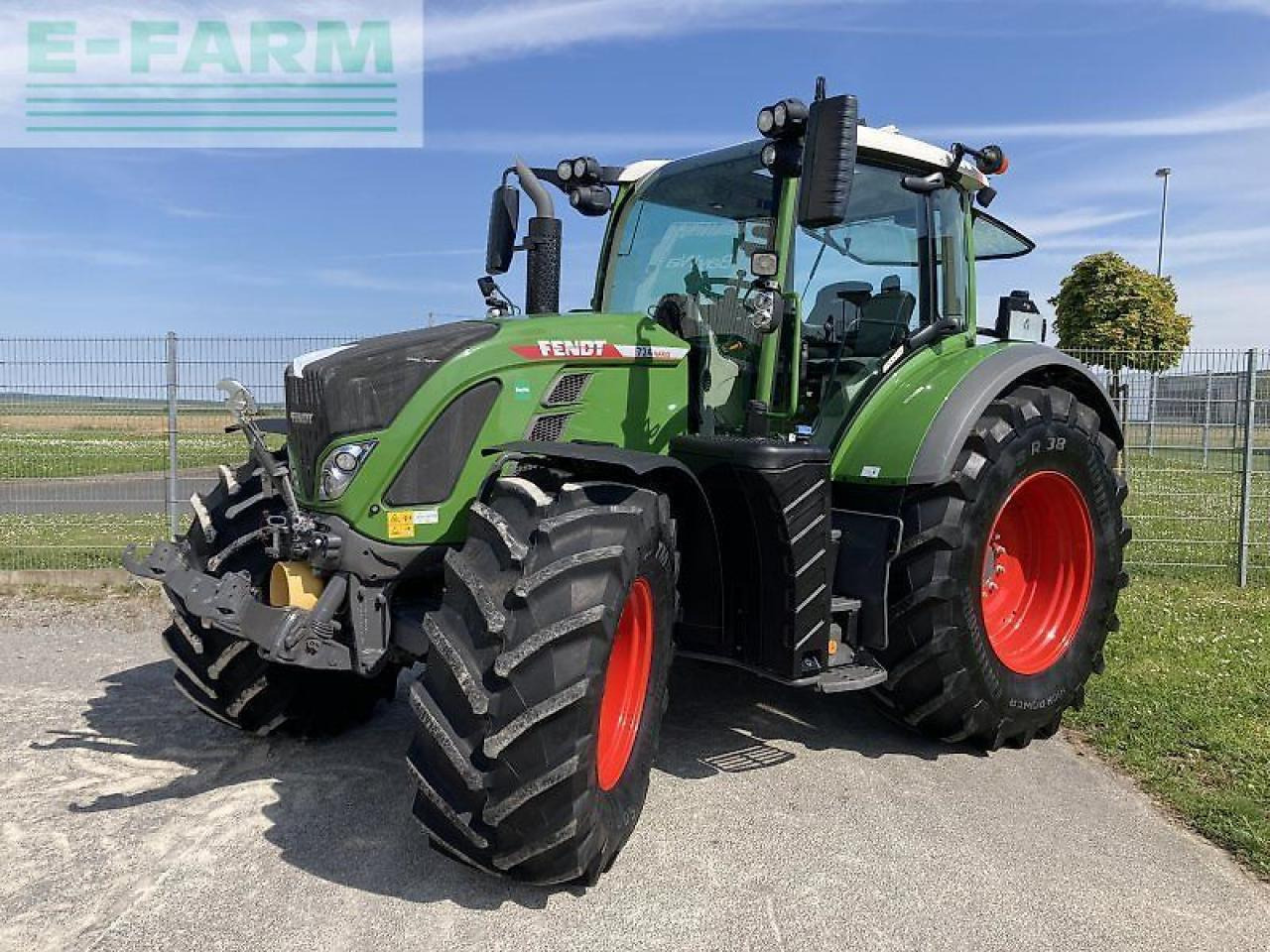 Fendt 724 vario profiplus ProfiPlus - Tractor: foto 1 Fendt 724 vario profiplus ProfiPlus - Tractor: foto 1
