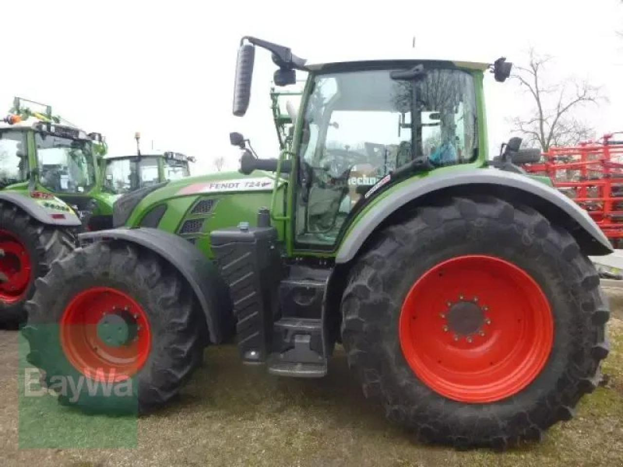 Fendt 724 vario s4 profi plus - Tractor: foto 2 Fendt 724 vario s4 profi plus - Tractor: foto 2