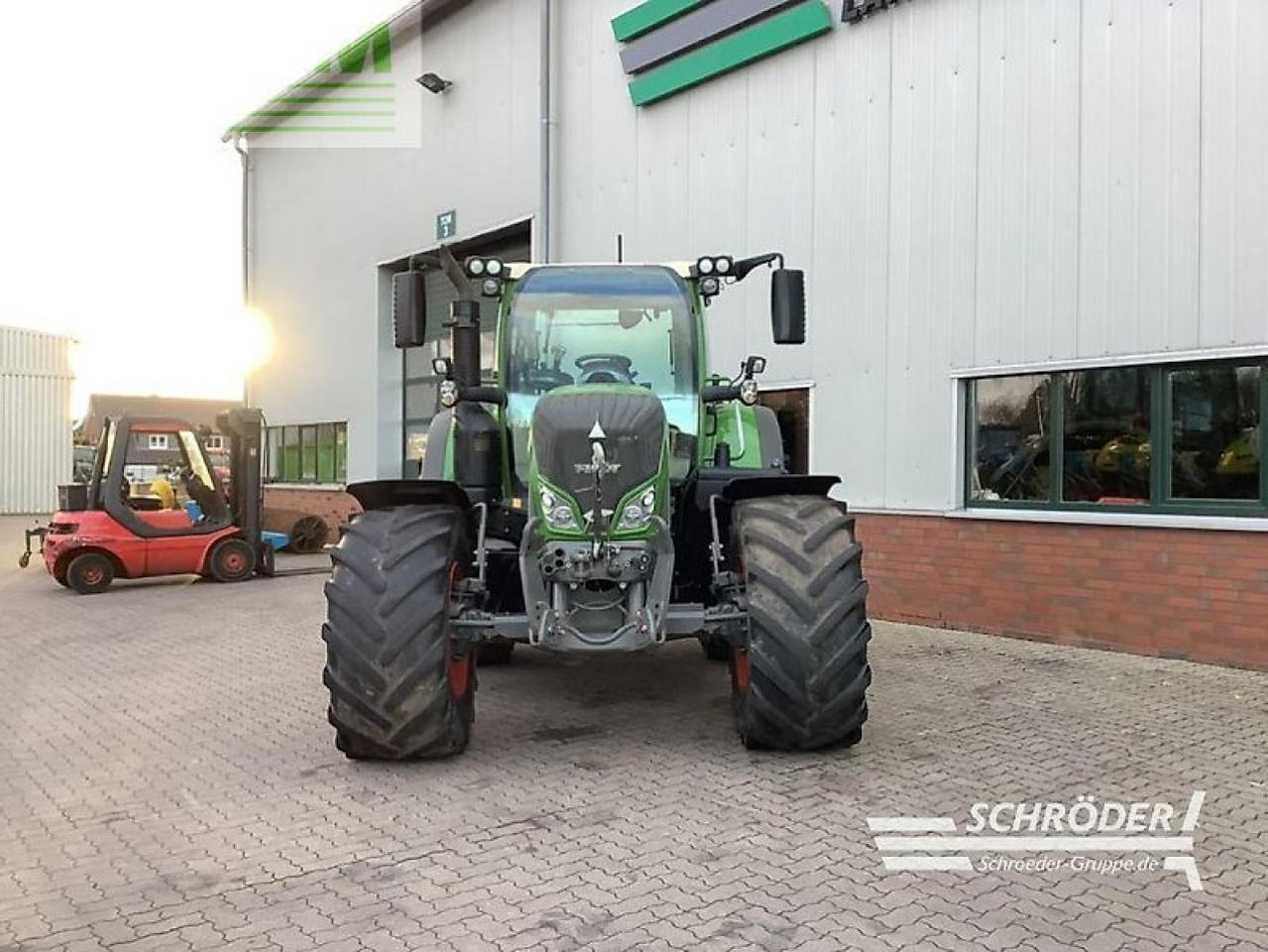 Fendt 724 vario s4 profi plus ProfiPlus - Tractor: foto 2 Fendt 724 vario s4 profi plus ProfiPlus - Tractor: foto 2