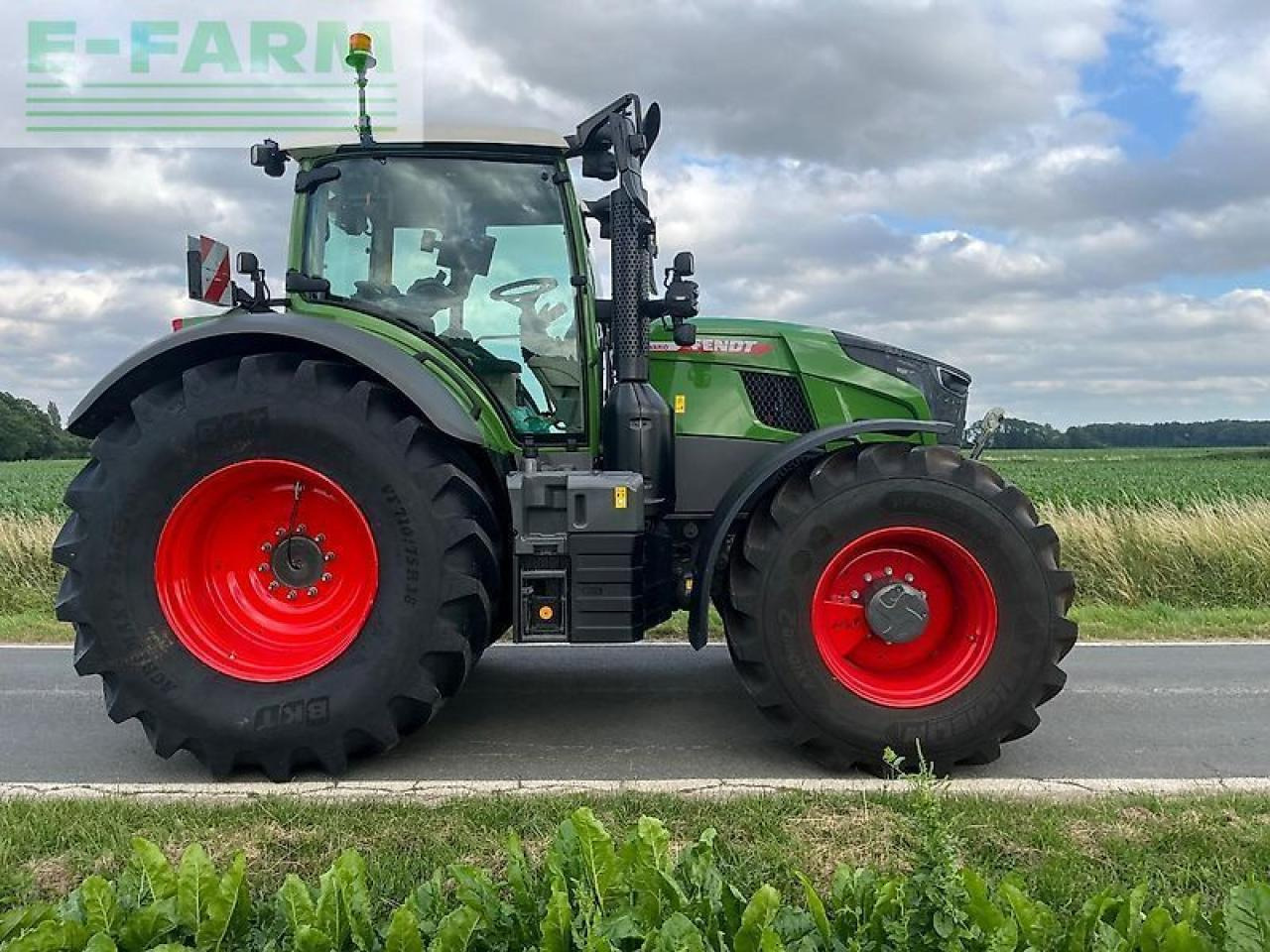 Fendt 728 power+ - Tractor: foto 4 Fendt 728 power+ - Tractor: foto 4