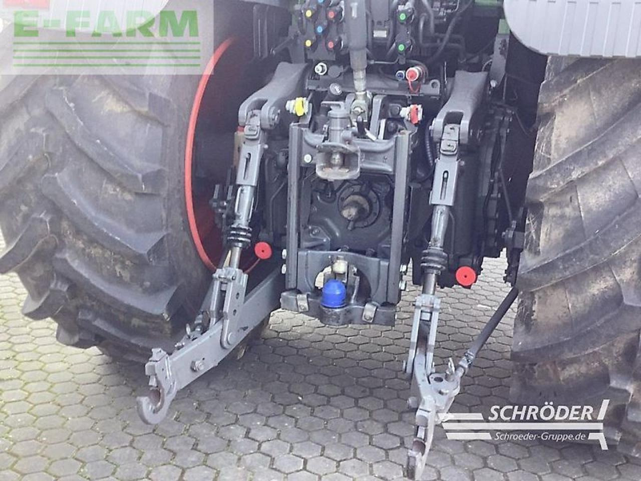 Fendt 824 vario s4 profi plus ProfiPlus - Tractor: foto 5 Fendt 824 vario s4 profi plus ProfiPlus - Tractor: foto 5