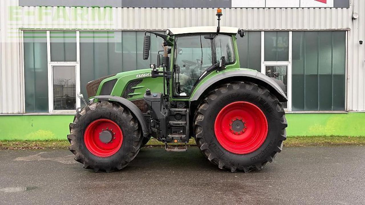 Fendt 828 s4 - Tractor: foto 3 Fendt 828 s4 - Tractor: foto 3