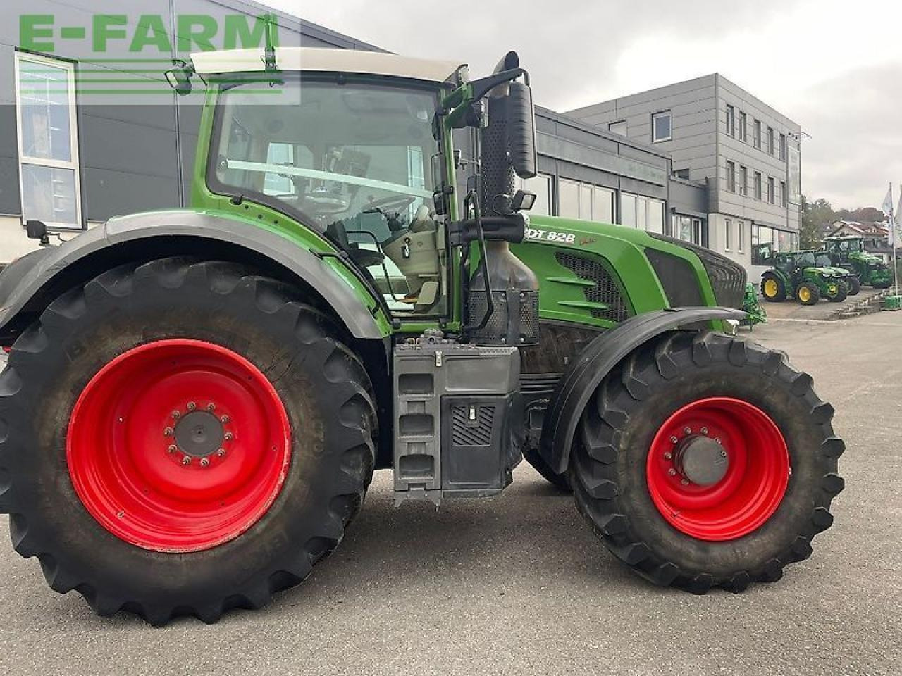 Fendt 828 vario - Tractor: foto 1 Fendt 828 vario - Tractor: foto 1