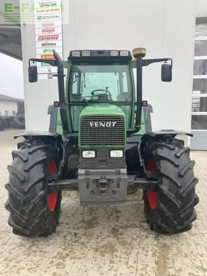 Fendt favorit 511c - Tractor: foto 3 Fendt favorit 511c - Tractor: foto 3