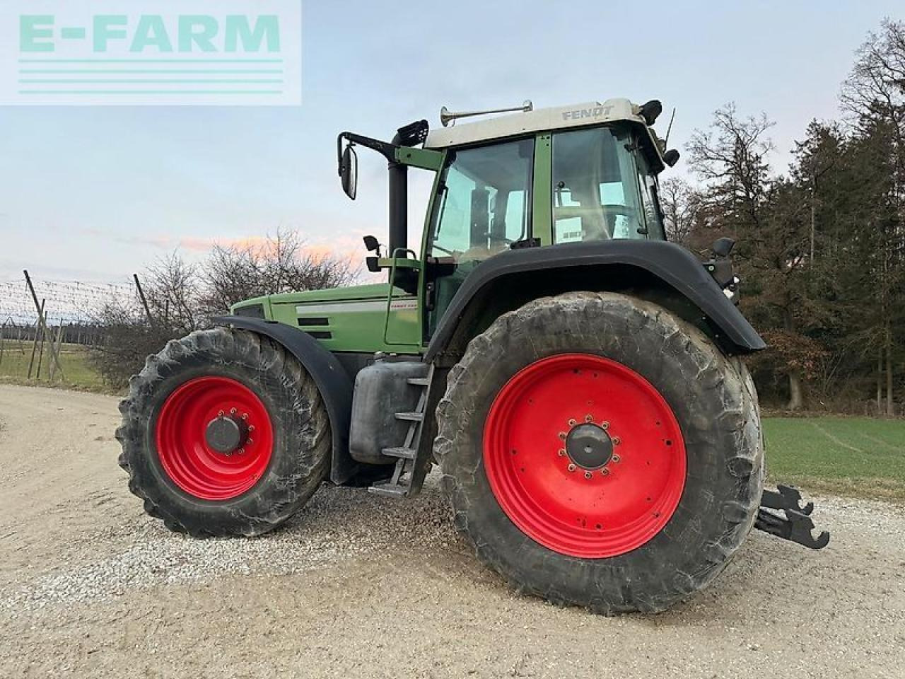 Fendt favorit 924 vario - Tractor: foto 3 Fendt favorit 924 vario - Tractor: foto 3