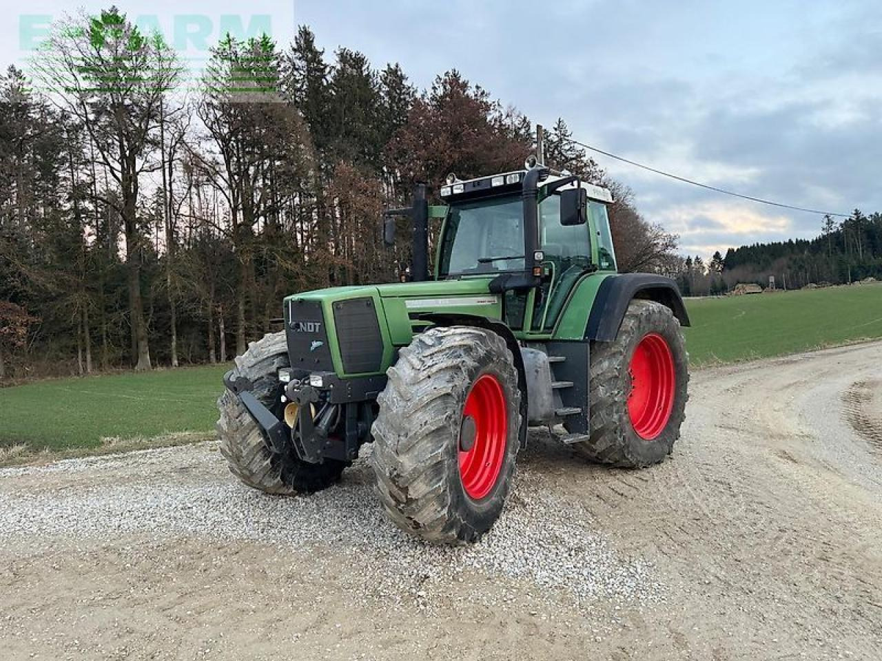 Fendt favorit 924 vario - Tractor: foto 1 Fendt favorit 924 vario - Tractor: foto 1