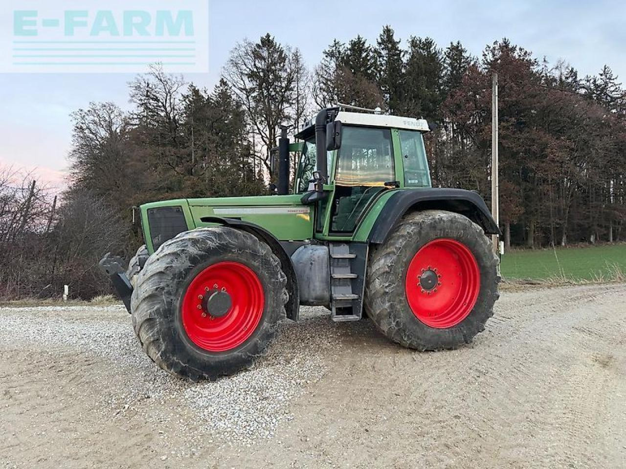 Fendt favorit 924 vario - Tractor: foto 2 Fendt favorit 924 vario - Tractor: foto 2