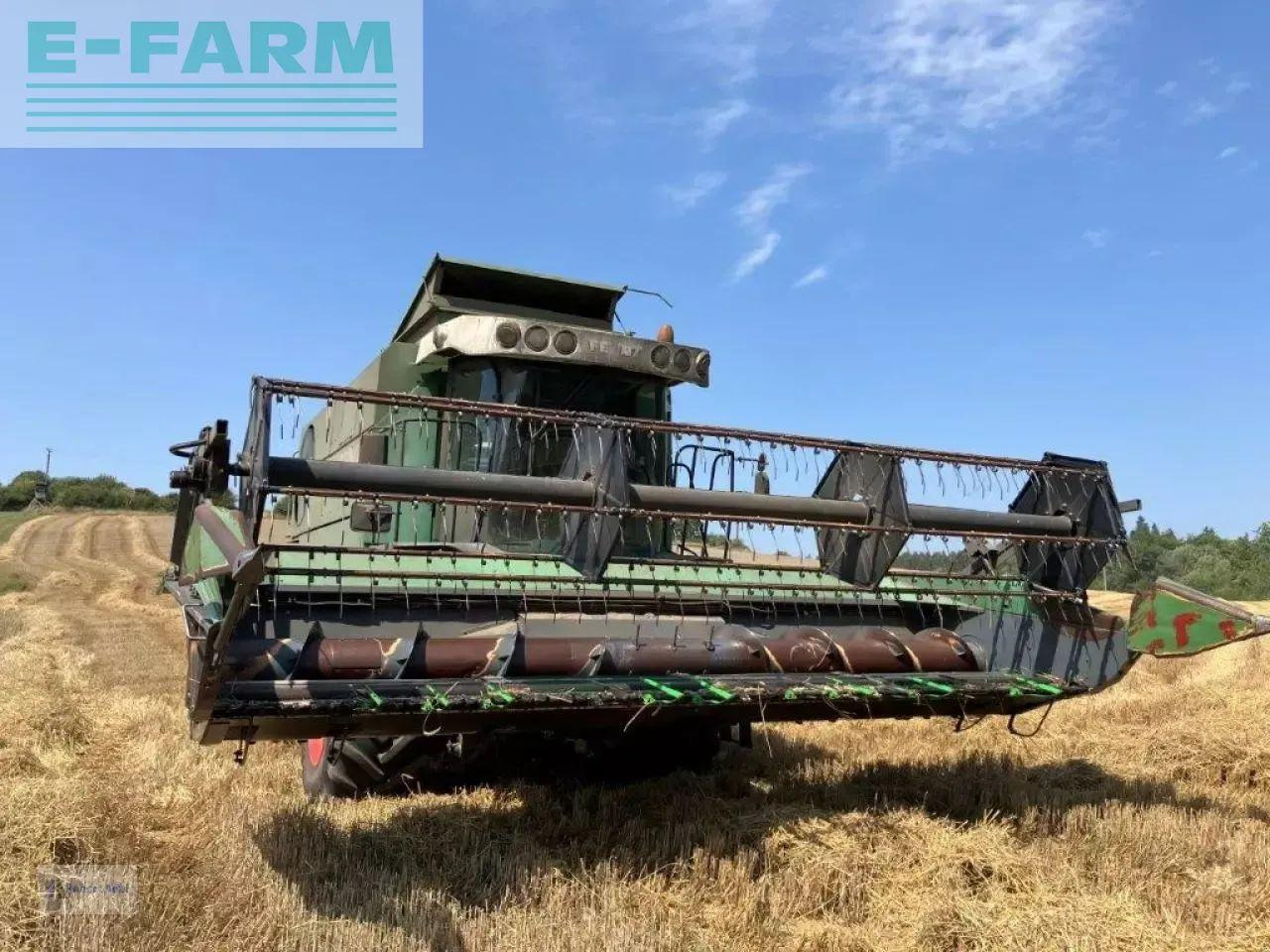 Fendt fendt 6280 cal mit sw 5,40m - Cosechadora de granos: foto 1 Fendt fendt 6280 cal mit sw 5,40m - Cosechadora de granos: foto 1