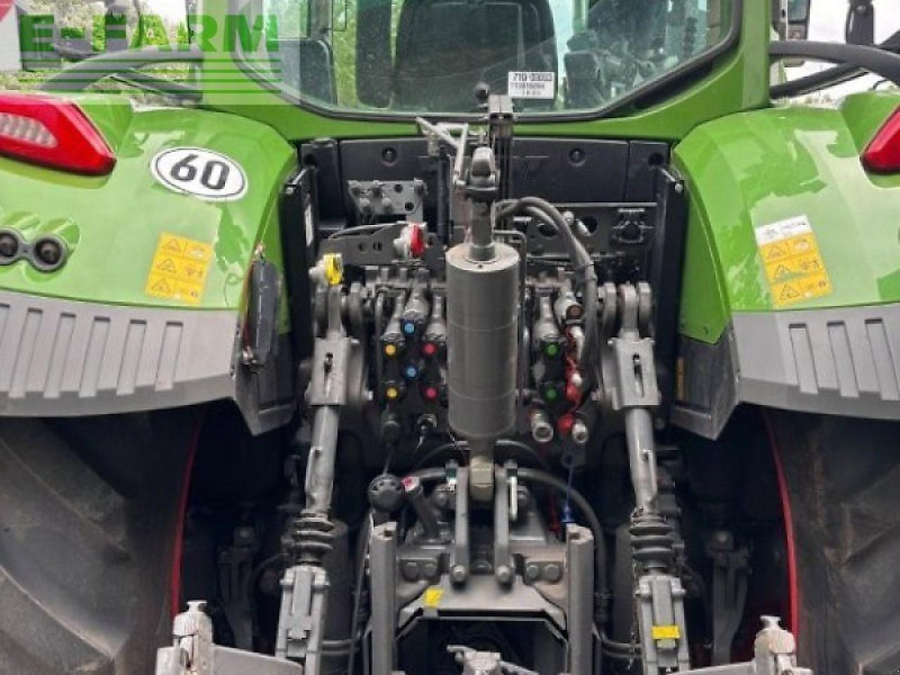 Fendt vario 728 gen 7 profiplus setting 2 + rtk + cargo 6x100 ProfiPlus - Tractor: foto 3 Fendt vario 728 gen 7 profiplus setting 2 + rtk + cargo 6x100 ProfiPlus - Tractor: foto 3