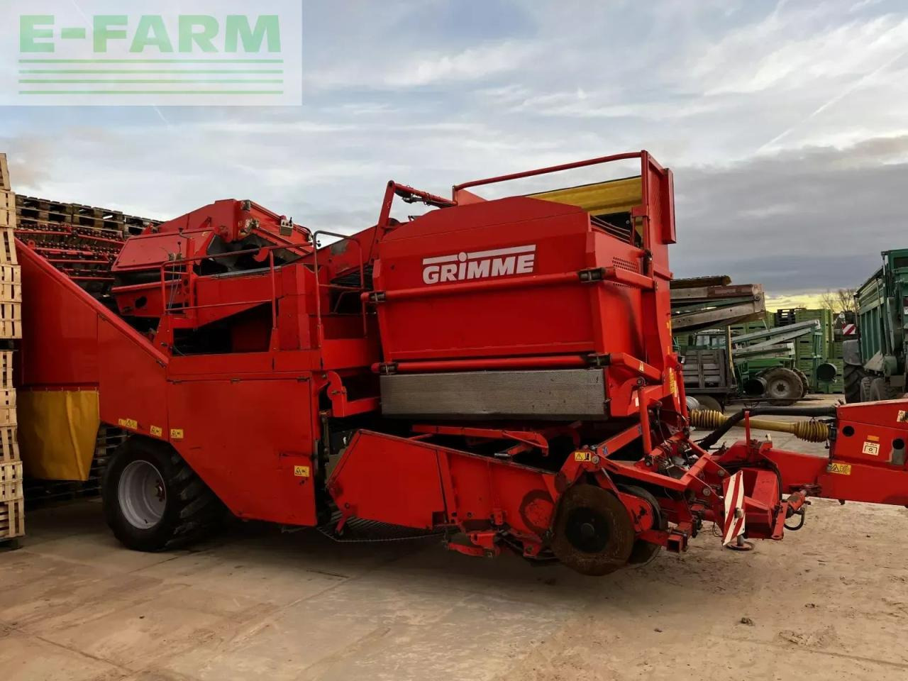 Grimme se 170-60 - Arrancadora de patatas: foto 1 Grimme se 170-60 - Arrancadora de patatas: foto 1