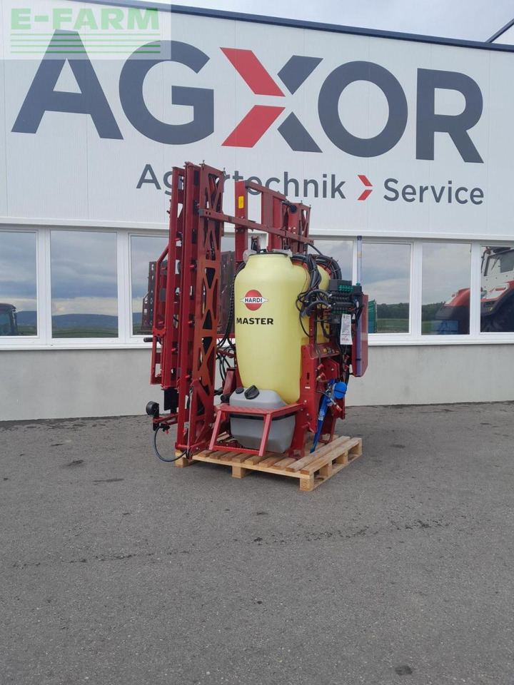 Hardi master - Pulverizador arrastrado: foto 1 Hardi master - Pulverizador arrastrado: foto 1