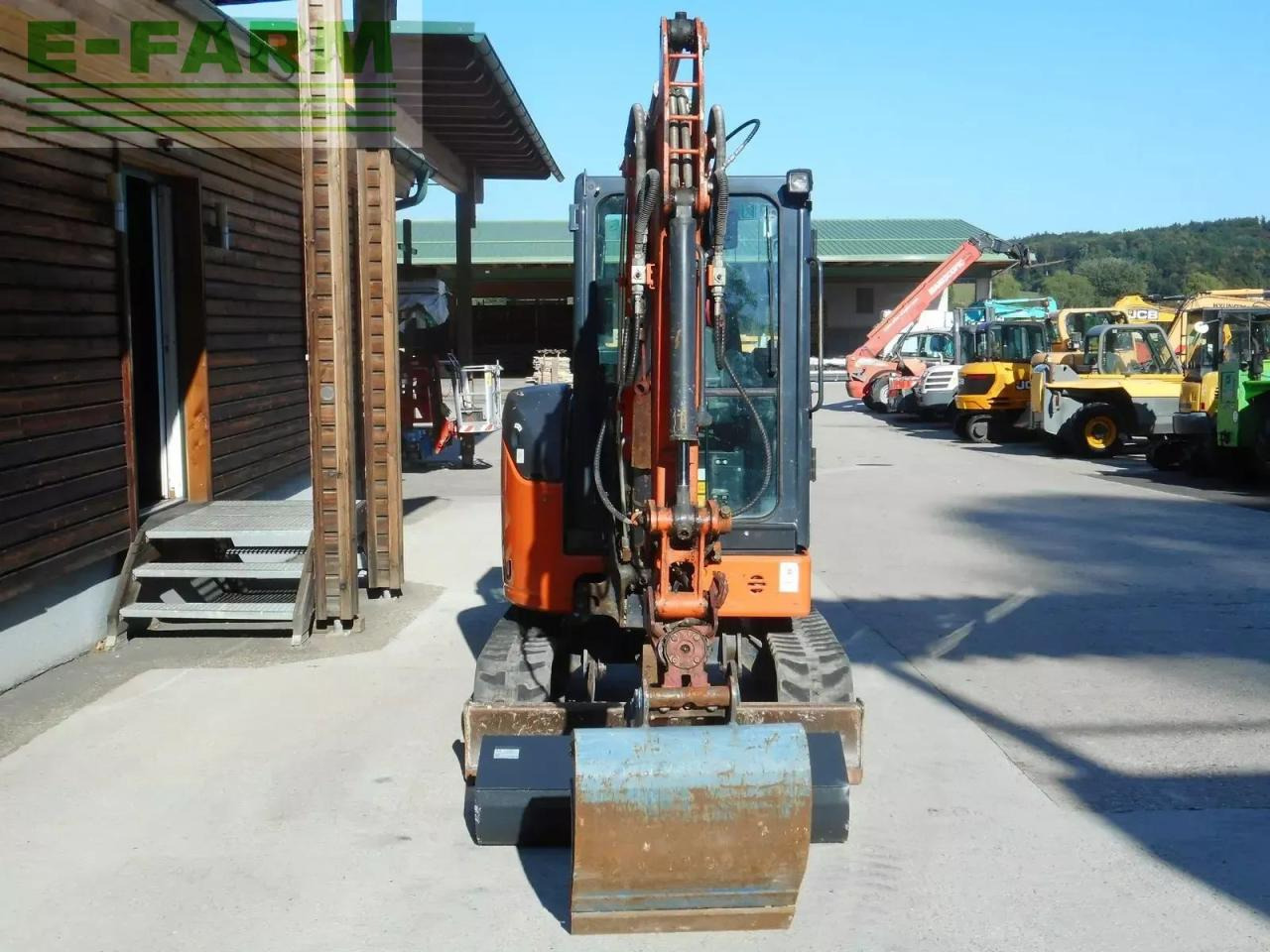 Hitachi zx26u-6 ( 2.740kg ) powertilt - Miniexcavadora: foto 5 Hitachi zx26u-6 ( 2.740kg ) powertilt - Miniexcavadora: foto 5