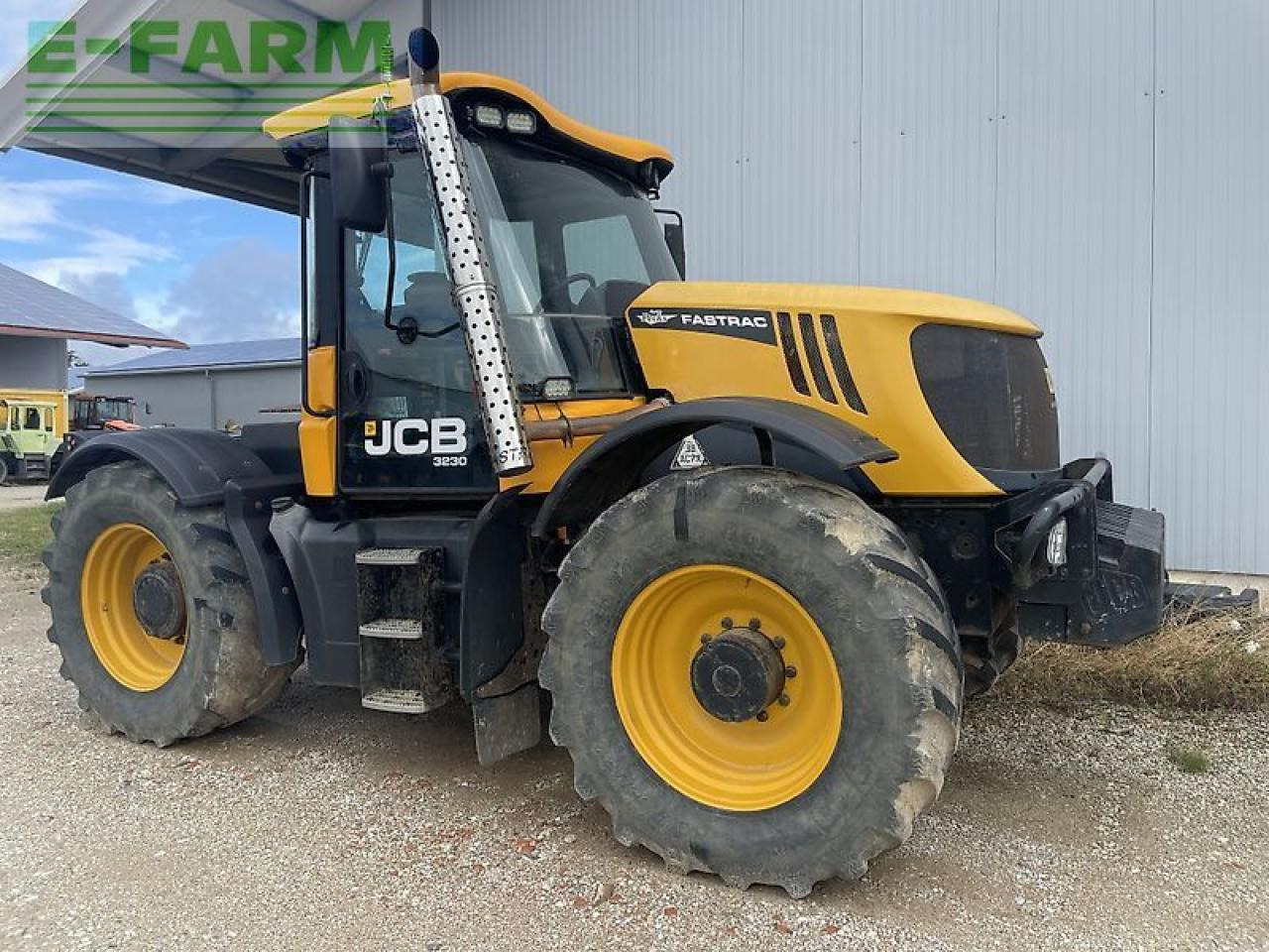 JCB fastrac 3230 - Tractor: foto 1 JCB fastrac 3230 - Tractor: foto 1