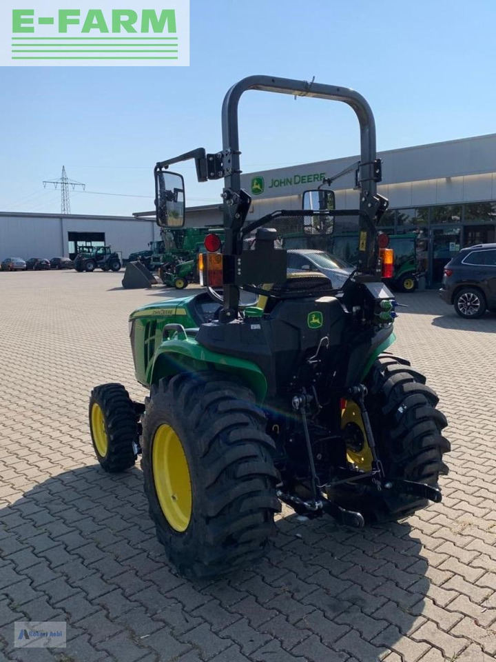 John Deere 3025e - Tractor: foto 4 John Deere 3025e - Tractor: foto 4