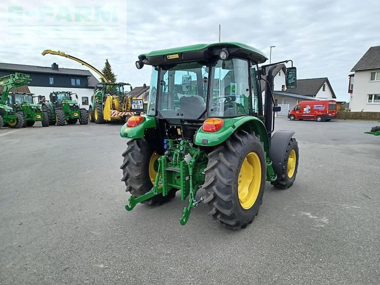 John Deere 5058e - Tractor: foto 4 John Deere 5058e - Tractor: foto 4