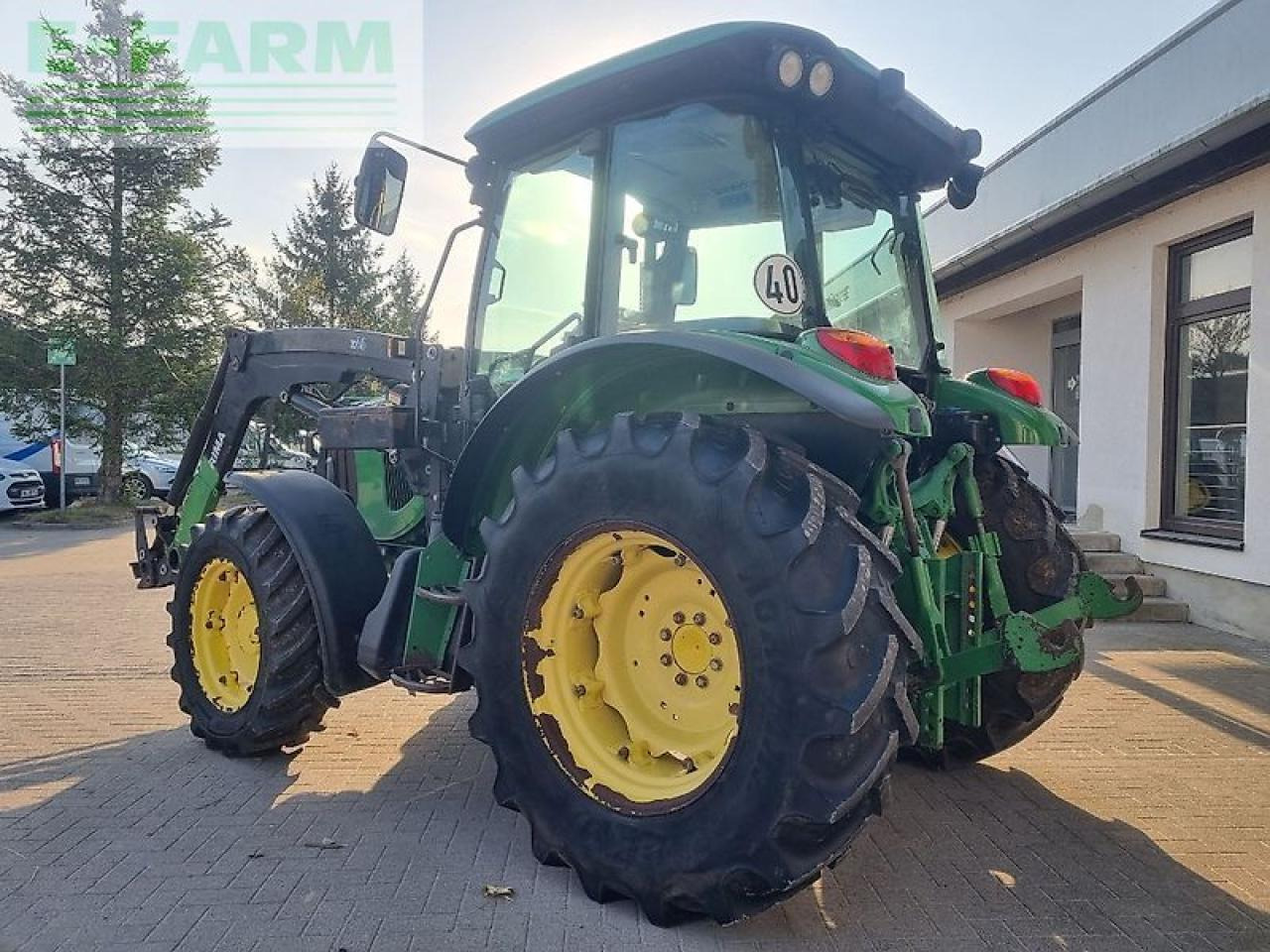 John Deere 5080m - Tractor: foto 5 John Deere 5080m - Tractor: foto 5