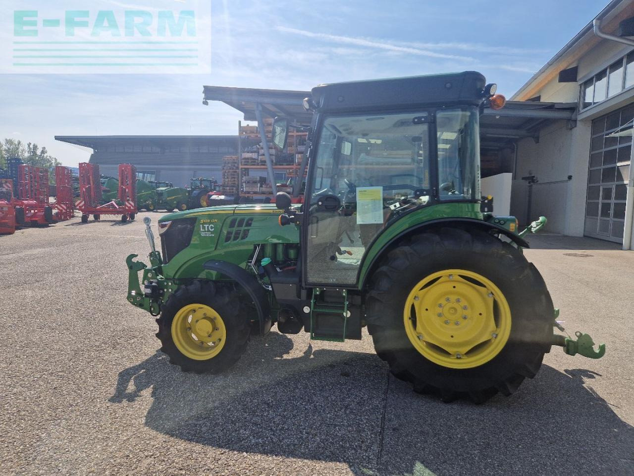 John Deere 5105GN - Tractor: foto 2 John Deere 5105GN - Tractor: foto 2