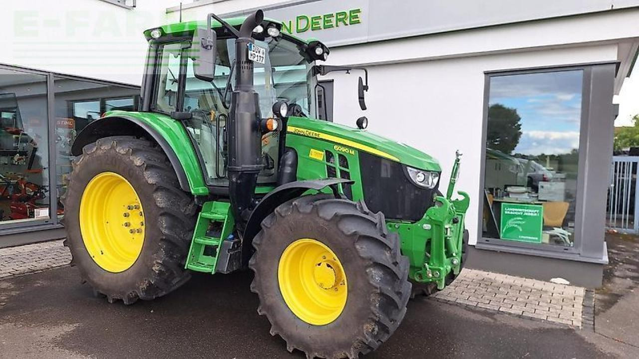 John Deere 6090m - Tractor: foto 2 John Deere 6090m - Tractor: foto 2