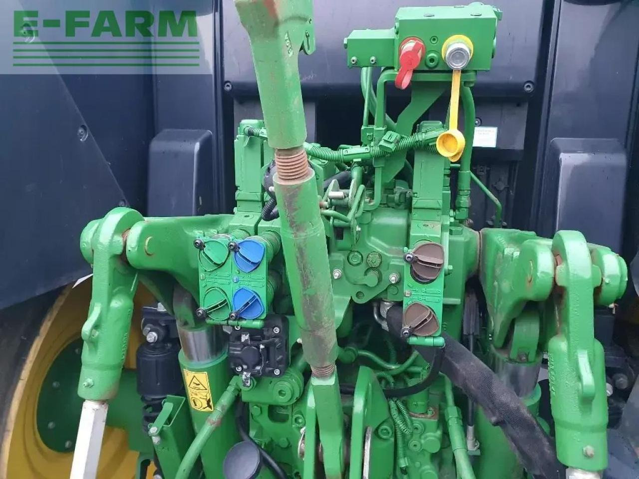 John Deere 6100 m - Tractor: foto 4 John Deere 6100 m - Tractor: foto 4