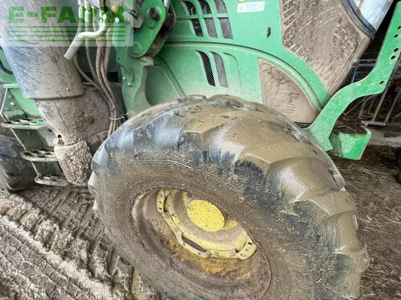 Tractor John Deere 6110 r powerquad +: foto 7