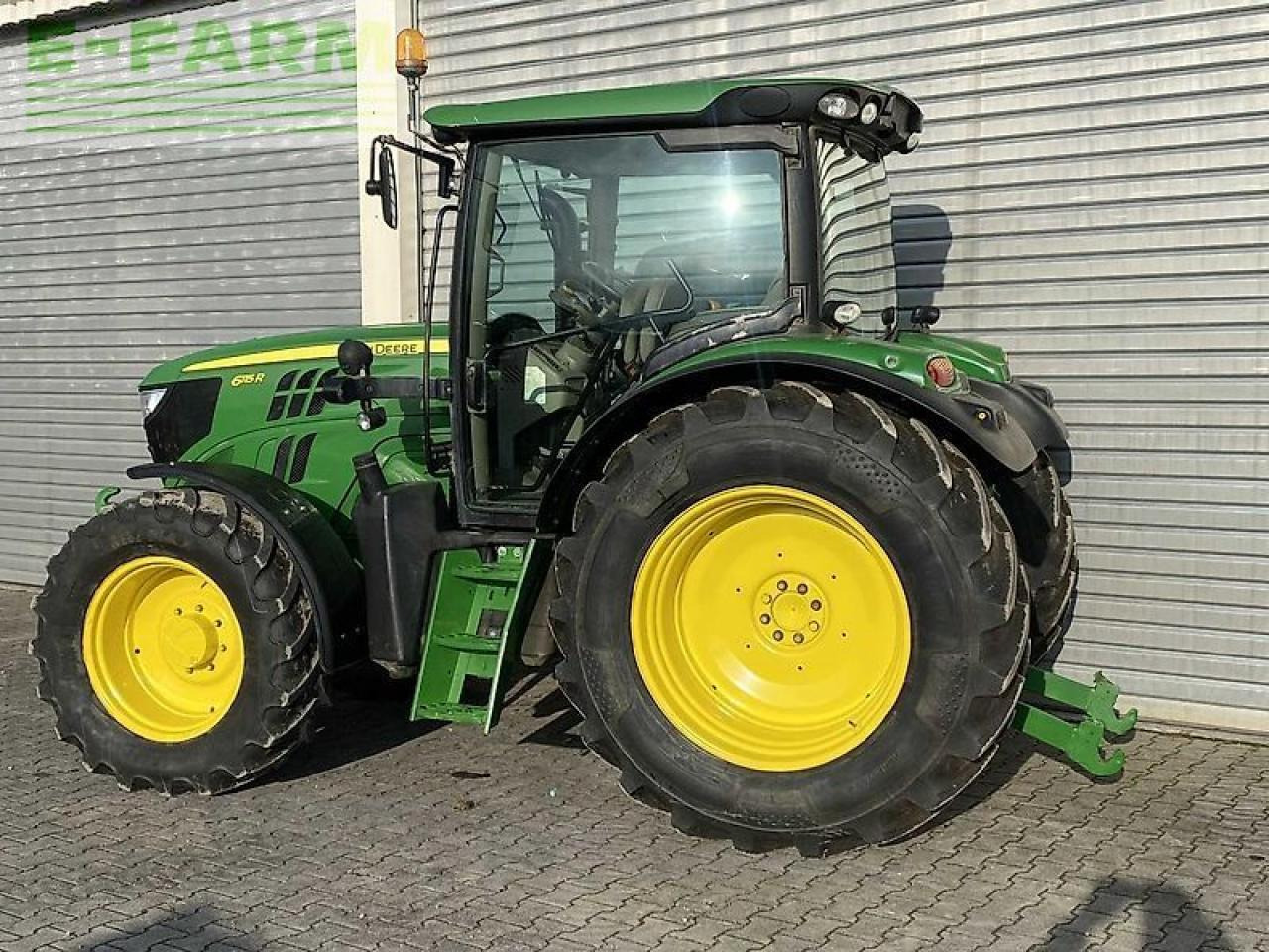 John Deere 6115r - Tractor: foto 4 John Deere 6115r - Tractor: foto 4