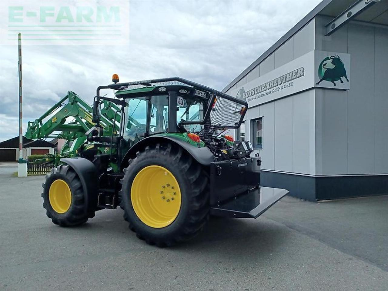 John Deere 6120m uvv forstschlepper - Tractor: foto 3 John Deere 6120m uvv forstschlepper - Tractor: foto 3