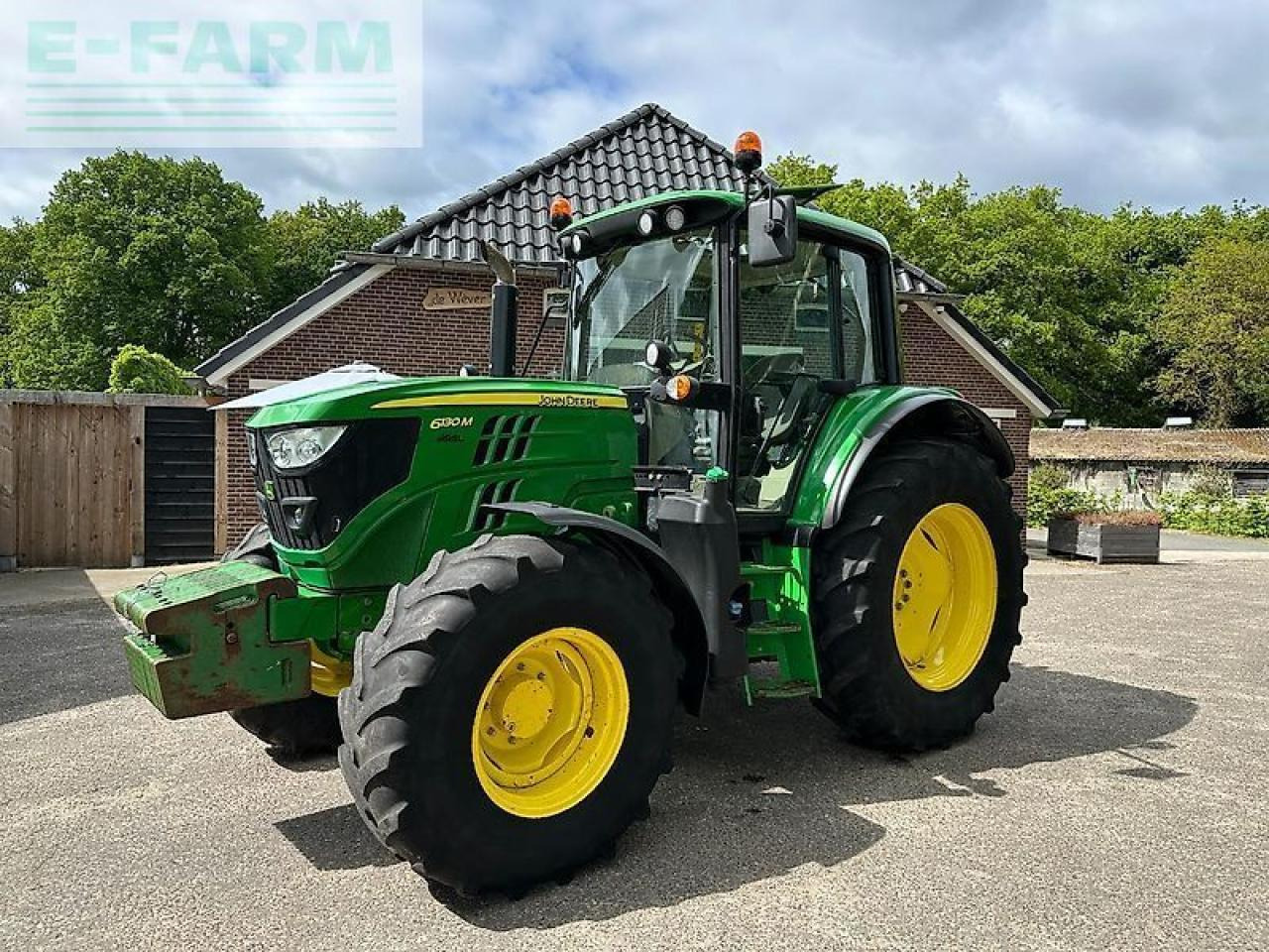 John Deere 6130m pq+ - Tractor: foto 1 John Deere 6130m pq+ - Tractor: foto 1