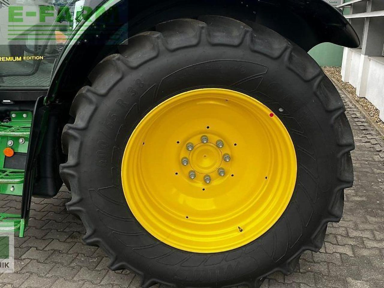Tractor John Deere 6130r: foto 7